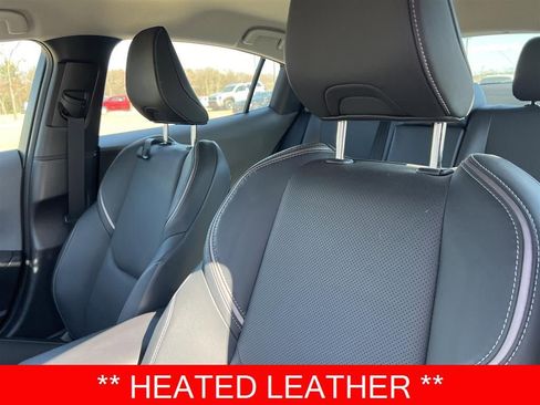 Used 2024 Toyota Prius XLE AWD/4WD image 10