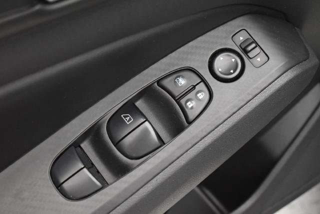 Certified 2024 Nissan Altima 2.5 SV AWD/4WD image 11