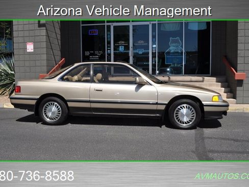 Used 1990 Acura Legend L image 18