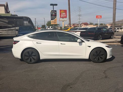 Used 2025 Tesla Model 3 RWD image 8
