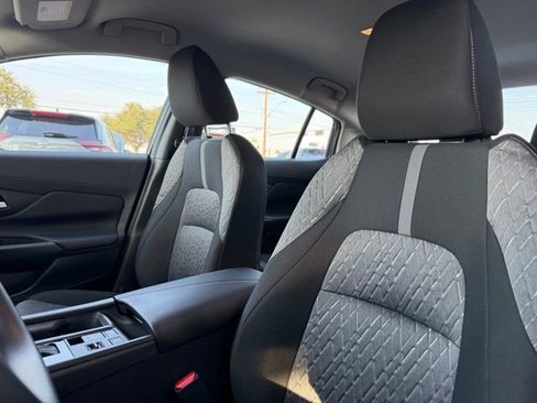 New 2026 Nissan Sentra SV w/ SV Convenience Package FWD image 11
