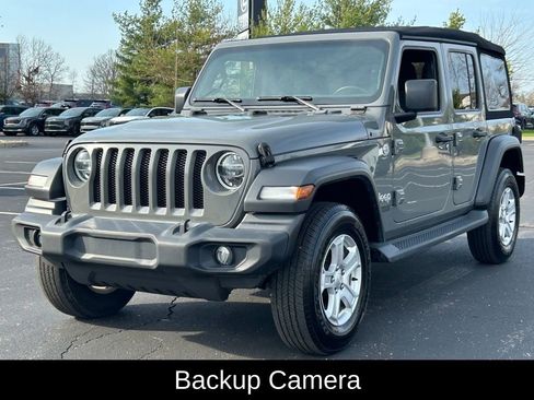 Used 2021 Jeep Wrangler Unlimited Sport AWD/4WD image 3