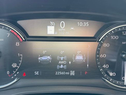 Used 2025 Cadillac XT6 Premium Luxury image 19