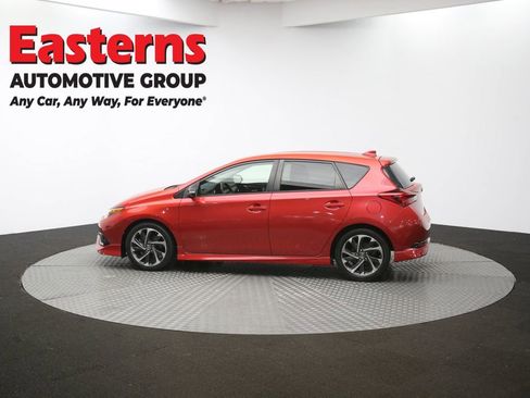 Used 2018 Toyota Corolla iM w/ Carpet Mat Package (TMS) image 58