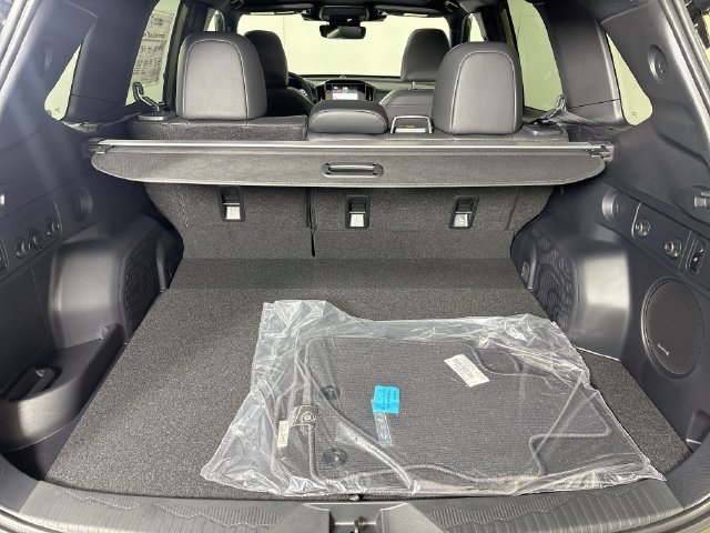 New 2026 Subaru Forester Touring AWD/4WD image 27