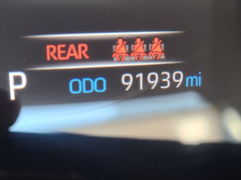 Used 2019 Toyota RAV4 XLE image 23