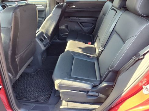 Used 2020 Volkswagen Atlas Cross Sport SE image 10