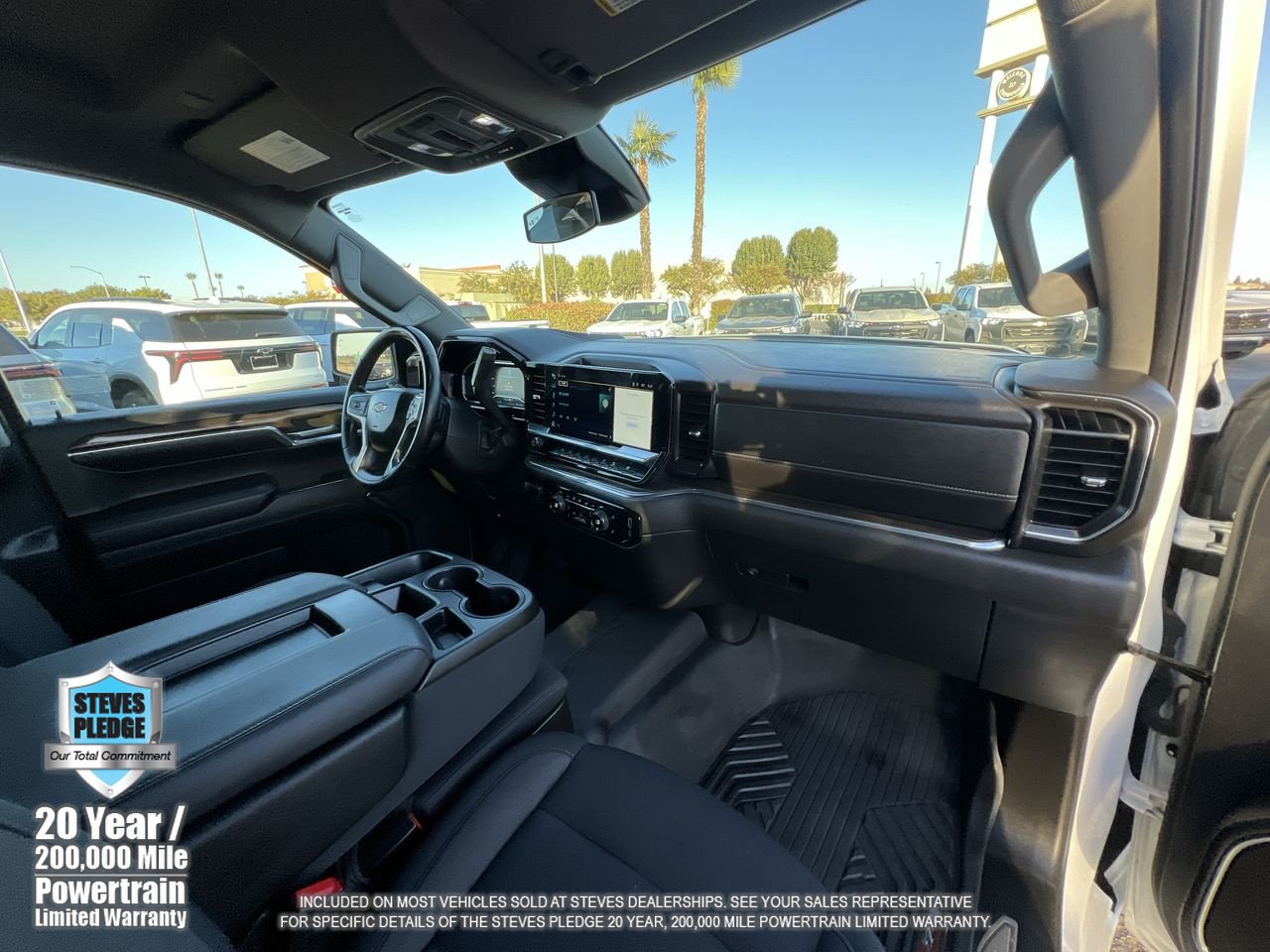 Used 2024 Chevrolet Silverado 1500 LT AWD/4WD image 30