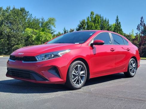 Used 2023 Kia Forte LXS w/ LXS Technology Package FWD image 26
