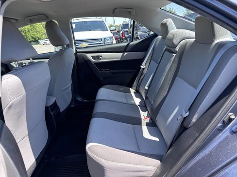 Used 2017 Toyota Corolla LE FWD image 15