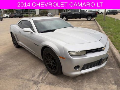 Used 2014 Chevrolet Camaro LT RWD image 2