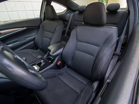 Used 2017 Honda Accord EX image 15