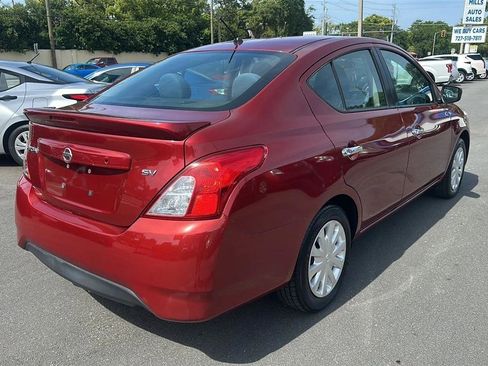 Used 2019 Nissan Versa SV FWD image 7