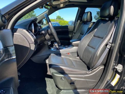 Used 2020 Jeep Grand Cherokee Limited AWD/4WD image 27