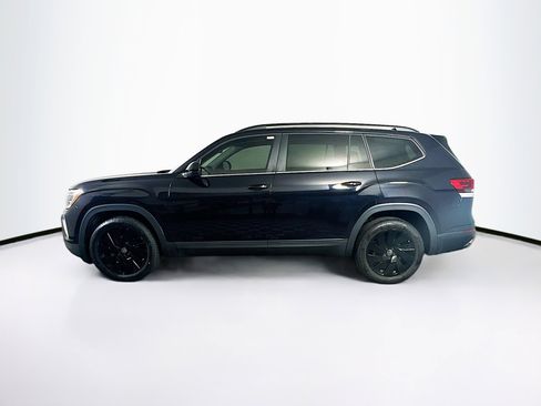 Used 2024 Volkswagen Atlas SE w/ Black Wheel Package AWD/4WD image 4