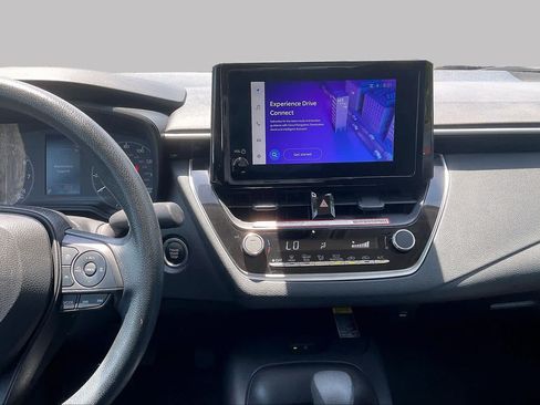 Used 2025 Toyota Corolla LE w/ LE Premium Package FWD image 7
