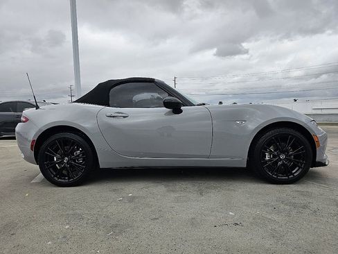 Certified 2025 MAZDA MX-5 Miata Club w/ Interior Package image 10