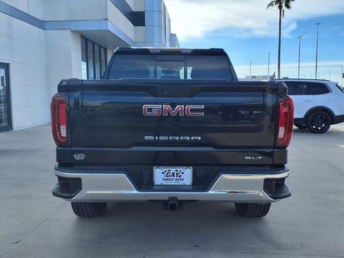 Used 2022 GMC Sierra 1500 SLT w/ SLT Convenience Package image 19