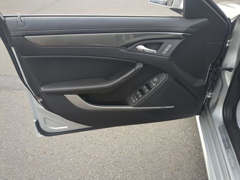 Certified 2013 Cadillac CTS Luxury RWD image 20