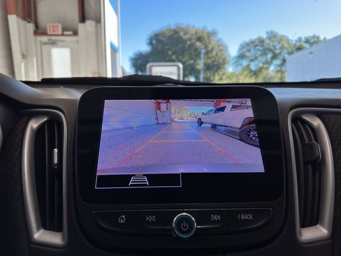 Used 2024 Chevrolet Malibu LT image 23