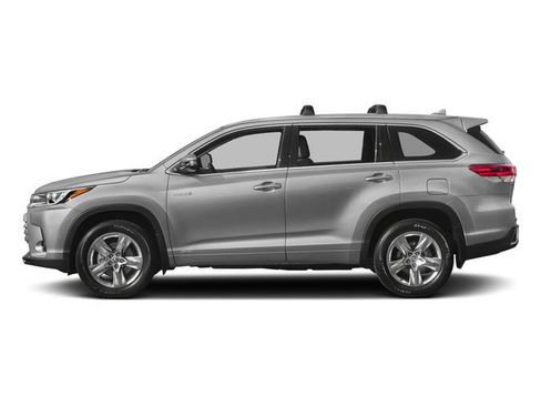 Used 2018 Toyota Highlander Limited Platinum AWD/4WD image 3