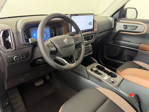 Used 2026 Ford Bronco Sport Outer Banks w/ Outer Banks Tech Package+ AWD/4WD image 4