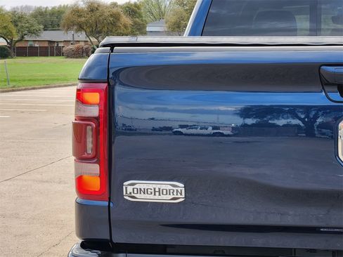 Used 2023 RAM 1500 Limited w/ Body Color Bumper Group image 15