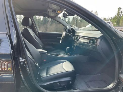 Used 2011 BMW 328i xDrive 328i xDrive Sedan 4D image 13