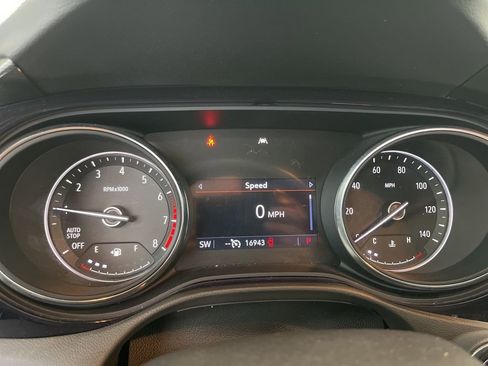 Used 2023 Buick Encore GX Select w/ Sport Touring Package image 8