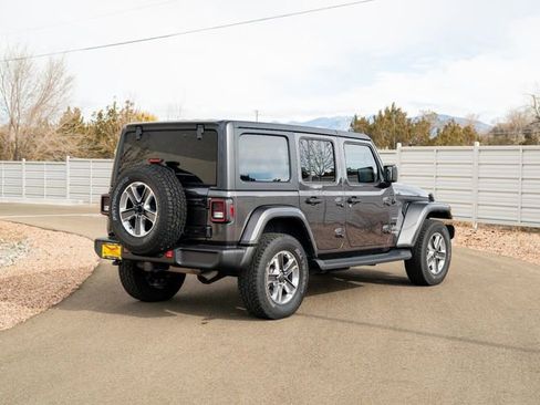 Used 2021 Jeep Wrangler Unlimited Sahara image 4
