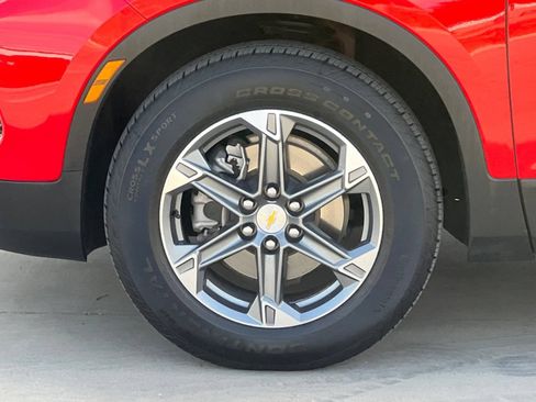 Used 2024 Chevrolet Blazer LT AWD/4WD image 38