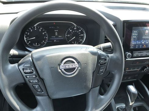 Used 2022 Nissan Frontier S RWD image 23