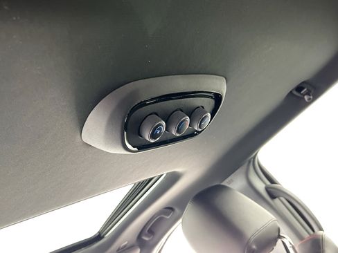 Used 2023 Dodge Durango R/T image 26