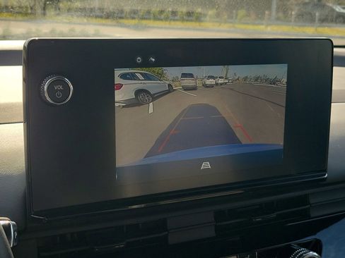 Used 2024 Honda Prologue Touring image 22