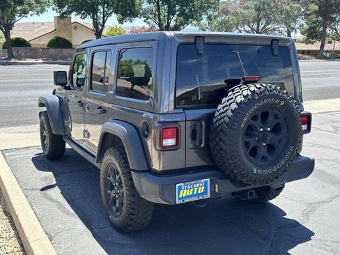 Used 2021 Jeep Wrangler Unlimited Sport AWD/4WD image 5