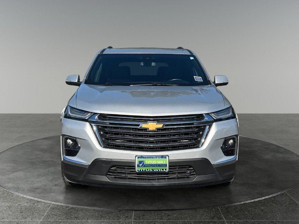 Used 2022 Chevrolet Traverse LT AWD/4WD image 2