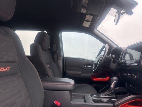 Certified 2022 Nissan Frontier Pro-X w/ Technology Package image 23