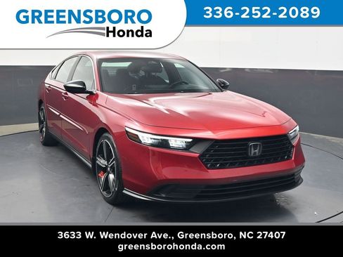 Used 2023 Honda Accord Sport image 1