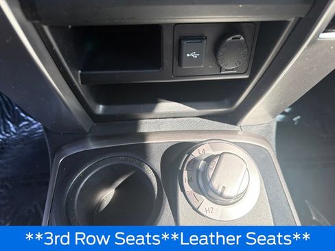 Used 2023 Toyota 4Runner SR5 Premium w/ Moonroof Package AWD/4WD image 17