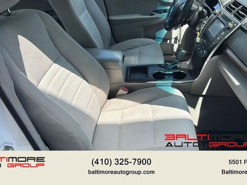 Used 2017 Toyota Camry LE FWD image 19
