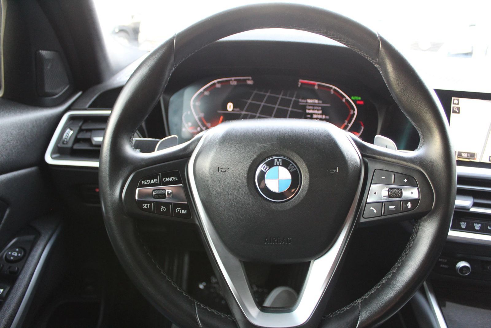 Used 2020 BMW 330i Sedan w/ Convenience Package RWD image 16
