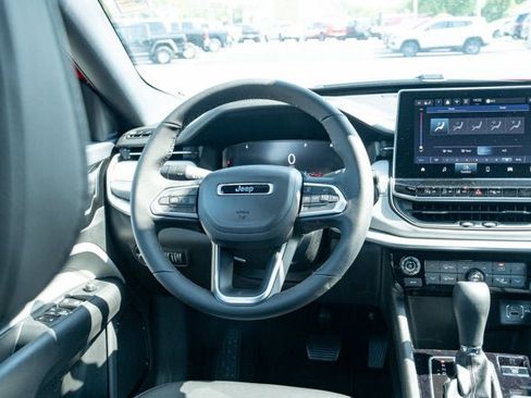 New 2026 Jeep Compass Limited AWD/4WD image 31