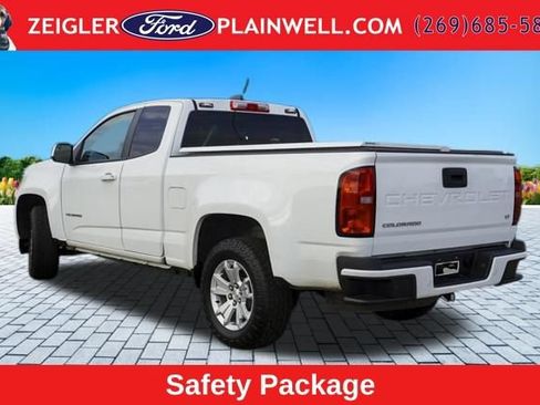 Used 2022 Chevrolet Colorado LT w/ Fleet Safety Package RWD image 2