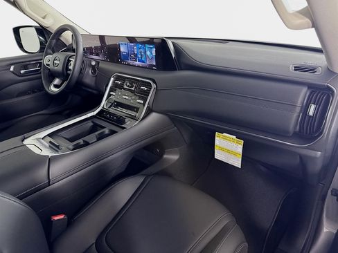 New 2026 Nissan Armada SV image 28