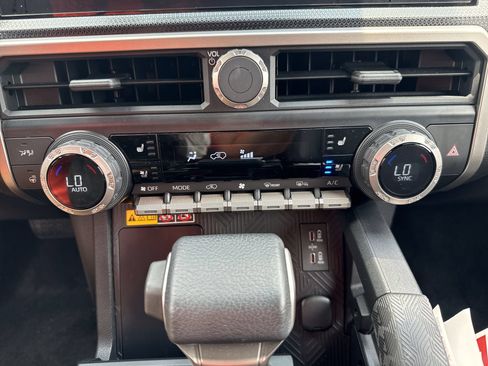 Certified 2025 Toyota 4Runner Limited RWD image 17
