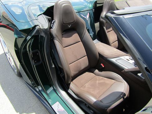 Used 2014 Chevrolet Corvette Stingray Convertible w/ 3LT Preferred Equipment Group RWD image 12