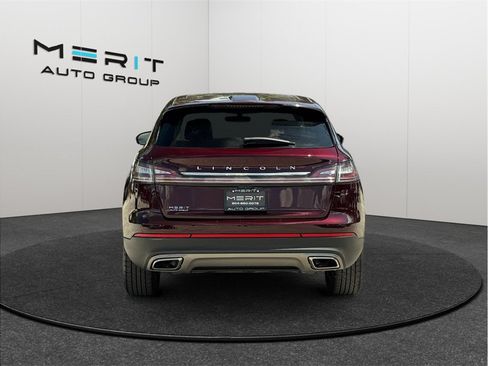 Used 2022 Lincoln Nautilus FWD image 8