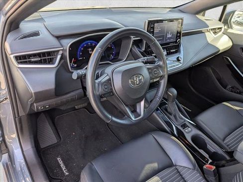 Used 2020 Toyota Corolla XSE image 9