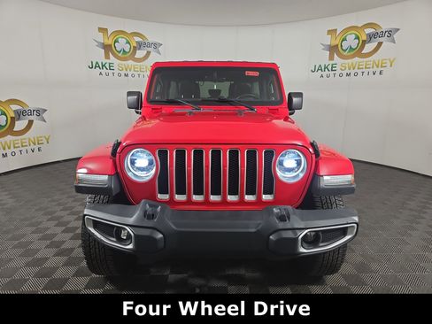 Used 2020 Jeep Wrangler Unlimited Sahara image 3