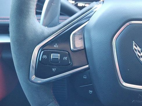 Used 2022 Chevrolet Corvette Stingray Preferred Conv w/ 2LT image 31